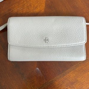 Tory Burch wallet/crossbody strap